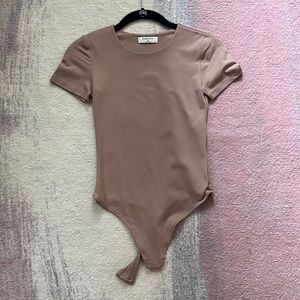 Artizia short sleeve bodysuit